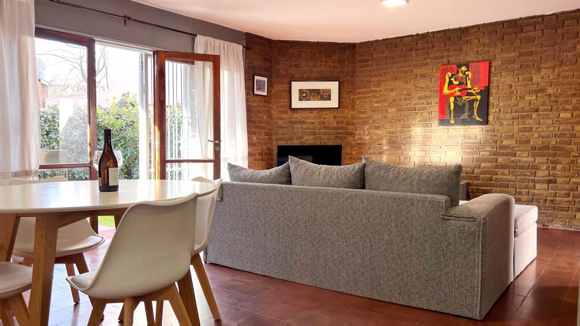 Duplex Mendoza Con Chochera Techada ภายนอก รูปภาพ